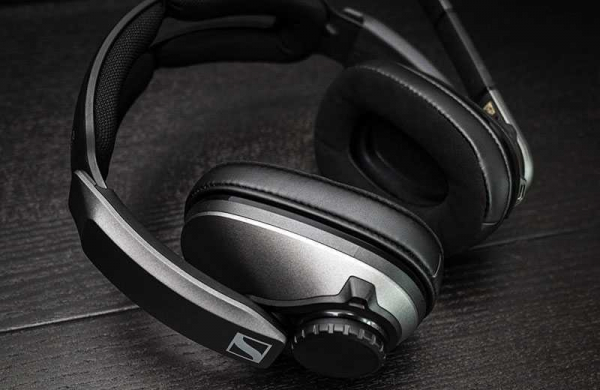 Обзор Sennheiser GSP 370: автономной и беспроводной игровой гарнитуры