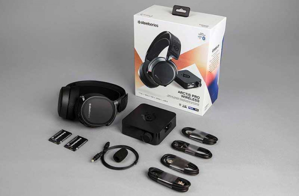 Обзор SteelSeries Arctis Pro Wireless: дорогие беспроводные наушники с базой