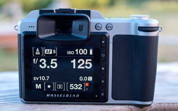 Обзор Hasselblad X1D: первая в мире среднеформатная беззеркальная камера