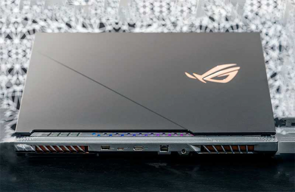 Обзор Asus ROG Strix Scar 17 (G732): ноутбук с экраном 300 Гц и RTX 2080 Super