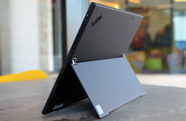 Обзор Lenovo Thinkpad X1 Tablet: почти Surface Pro только с USB-C