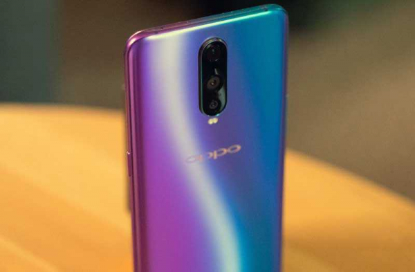 Обзор Oppo R17 Pro: производительность, автономности и три камеры