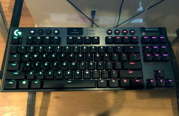 Обзор Logitech G915 TKL: компактной и роскошной игровой клавиатуры