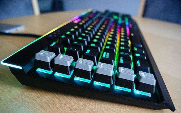 Corsair K95 RGB PLATINUM – Обзор моей новой любимой игровой клавиатуры