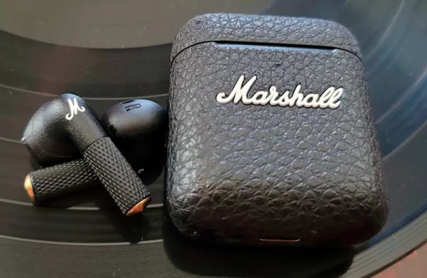 Обзор наушников Marshall Minor III с ярким звуком и ограниченной функциональностью