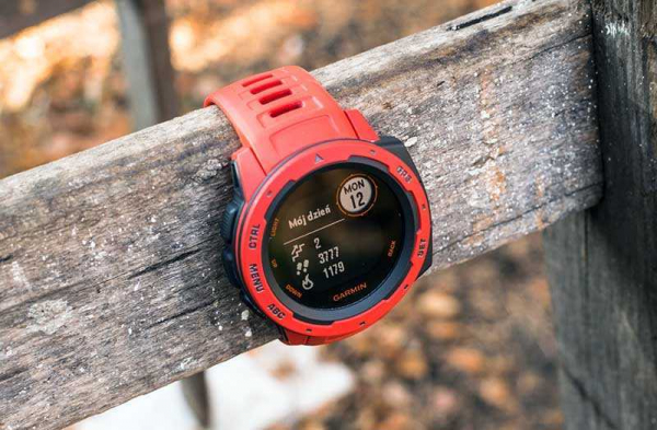 Обзор Garmin Instinct: спортивные часы с инстинктом