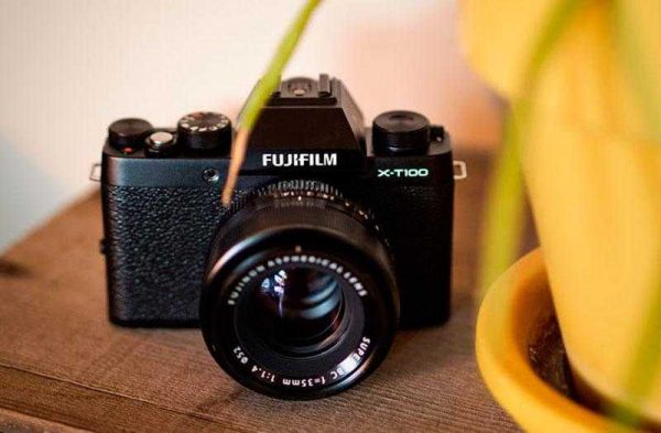 Обзор Fujifilm X-T100: хорошая камера иногда разочаровывает