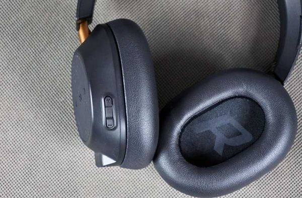 Обзор Plantronics BackBeat Go 810: наушников BT с ANC