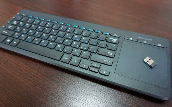 Тестирование Microsoft All-in-One Media Keyboard – Обзор клавиатуры как раз для дивана