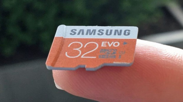 Новая карта памяти Samsung с невероятным объемом памяти