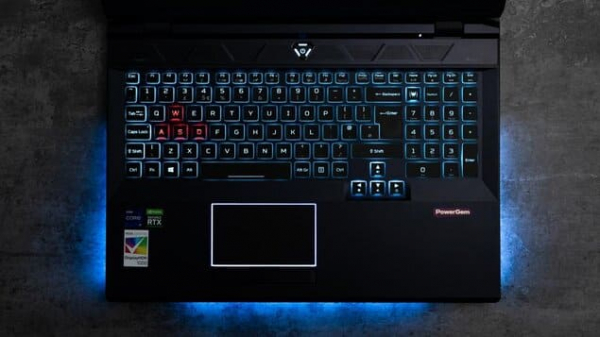 Обзор Acer Predator Helios 500 (2021)